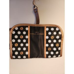 Adrienne Vittadini ~ Studio Makeup Bag B20